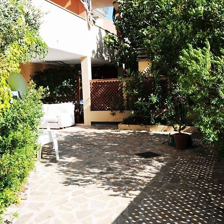 B&B Casa Derosas Голфо Аранчи Екстериор снимка